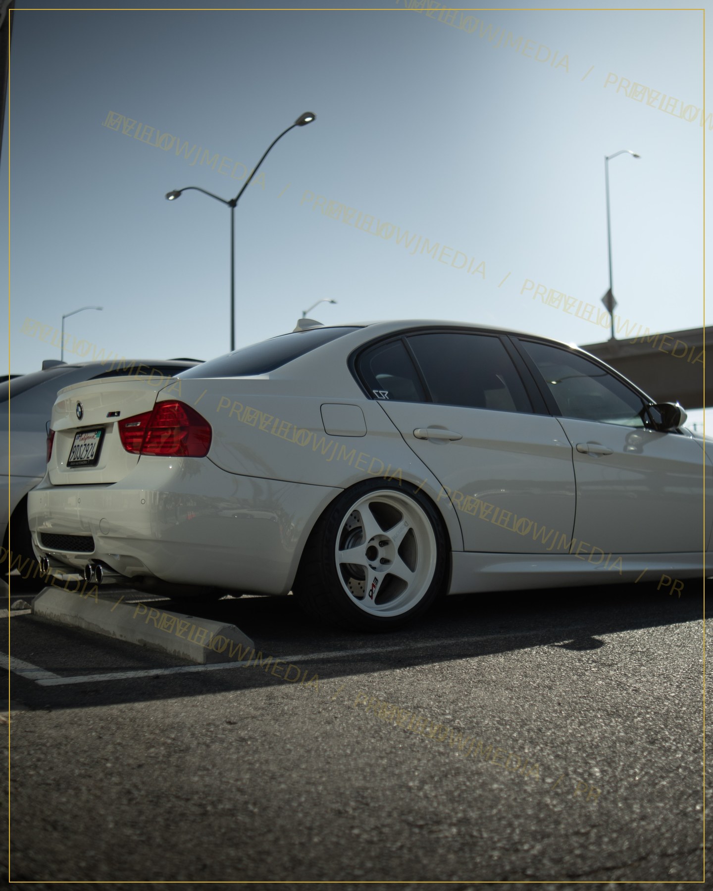 White M3 Resting from Riverside Daikoku